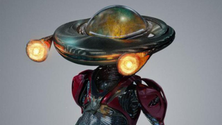 Alpha 5 rocks a crop top in new <i>Power Rangers</i> photos
